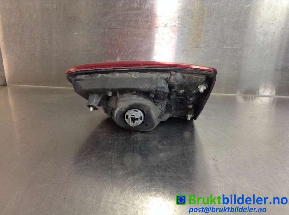 Baklykt venstre indre til Peugeot 4007 2007-2012 (PEUGEOT|)