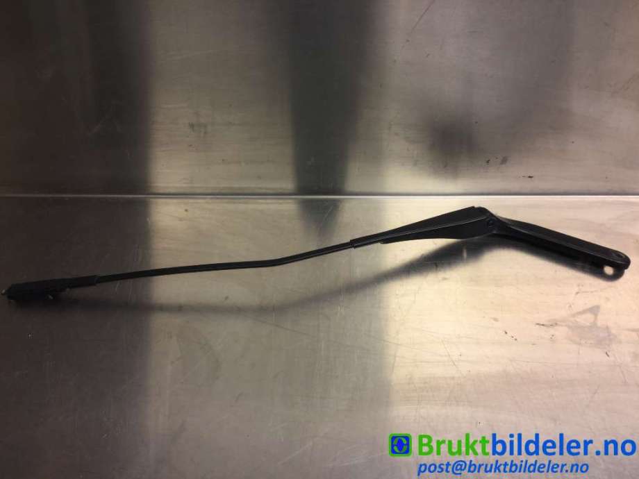 Viskerarmer frontrute til BMW X1, 2009-2015 (E84) (E84) (BMW|61 61 2 990 029)