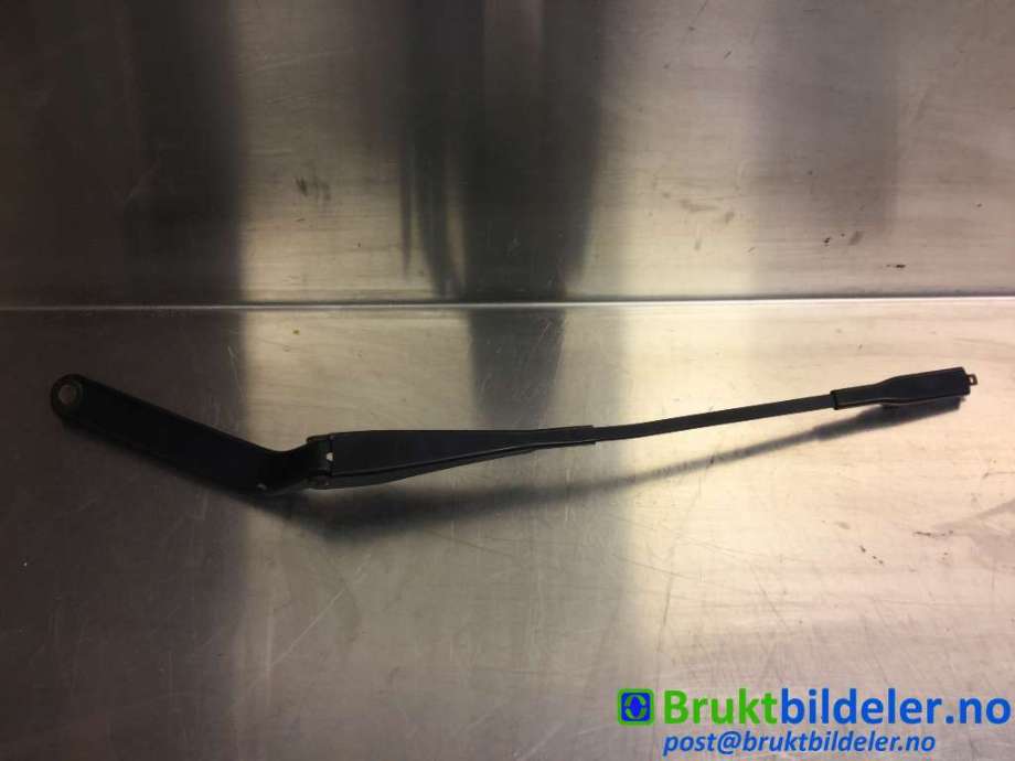 Viskerarmer frontrute til BMW X1, 2009-2015 (E84) (E84) (BMW|61 61 2 990 028)