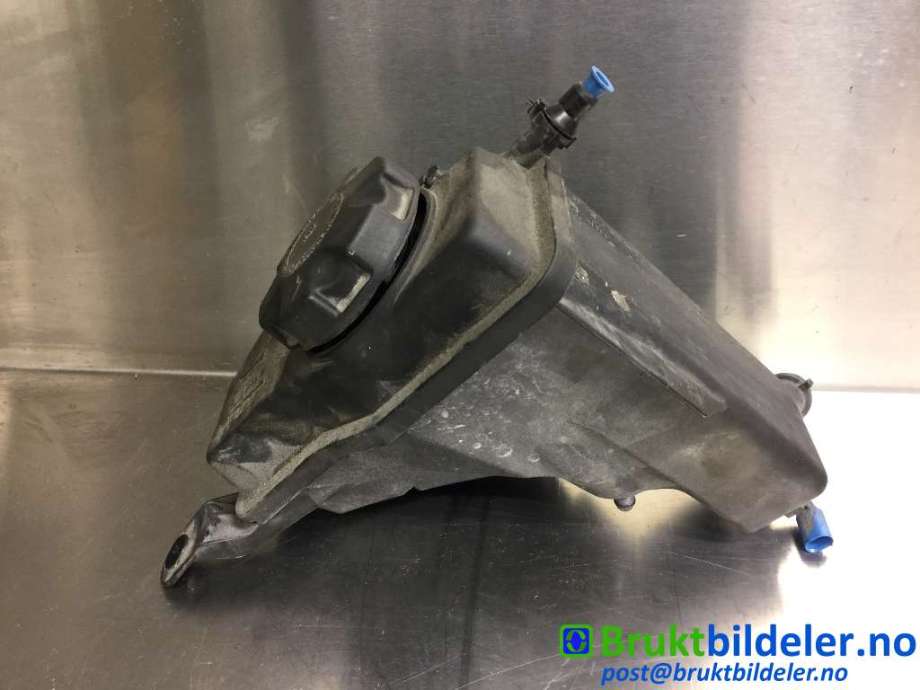Ekspansjonstank til BMW X1 2009-2015 (E84) (E84) (BMW|1713 ZB 7 810 592-02|10-8086-11|)