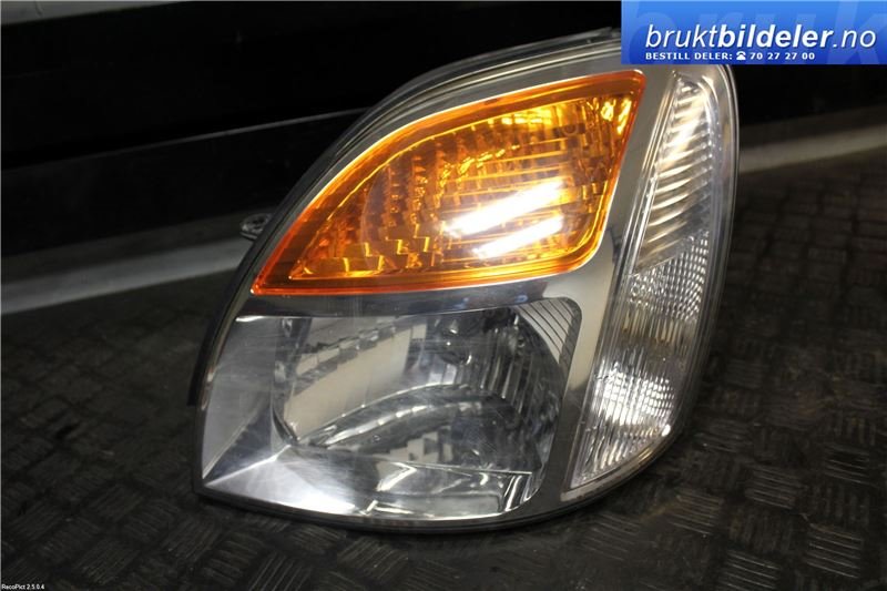 Frontlykt venstre halogen til Hyundai H-1, 1998-2005 (Type I, Fase 1)  (HYUNDAI|)