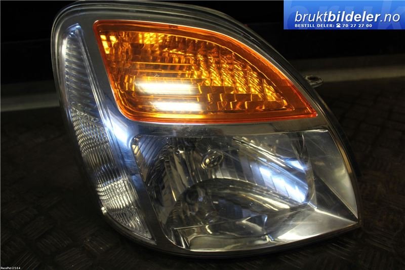 Frontlykt høyre halogen til Hyundai H-1 1998-2005 (Type I, Fase 1)  (HYUNDAI|)