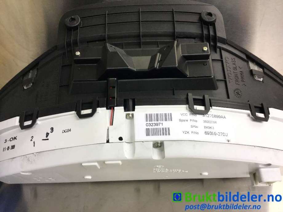 Instrumentpanel til Volvo V70 2007-2013 (Type III, Fase 1)  (VOLVO|31270899AA|69399-270U)