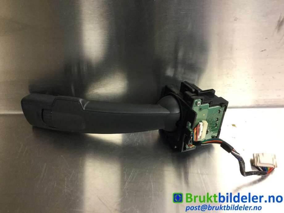 Bryter visker til Volvo V70 2007-2013 (Type III, Fase 1)  (VOLVO|31264169|)