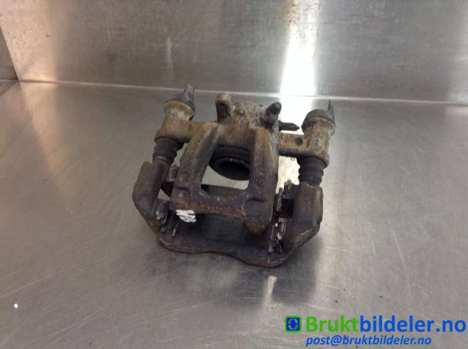 Bremsecaliper høyre bak til Mercedes Vito, 2014-->> (W447) (W447) (MERCEDES|A 447 423 06 98)