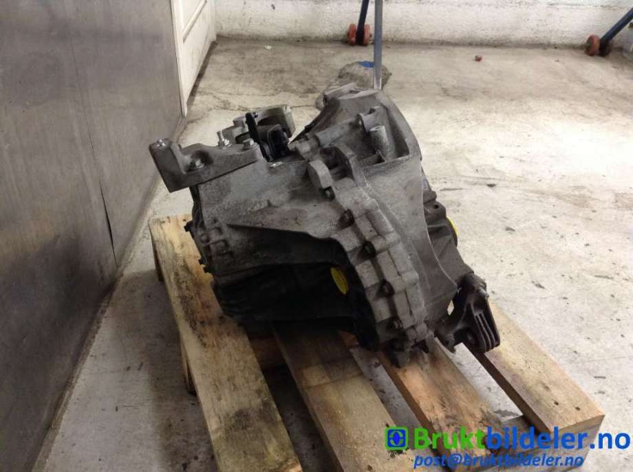 Girkasse manuell 6-trinn til Volvo V70 2007-2013 (Type III, Fase 1)  (VOLVO||MMT6)