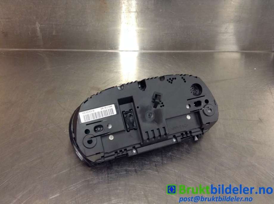 Instrumentpanel til BMW X1 2009-2015 (E84) (E84) (BMW|9187369-01|709 212 048|)