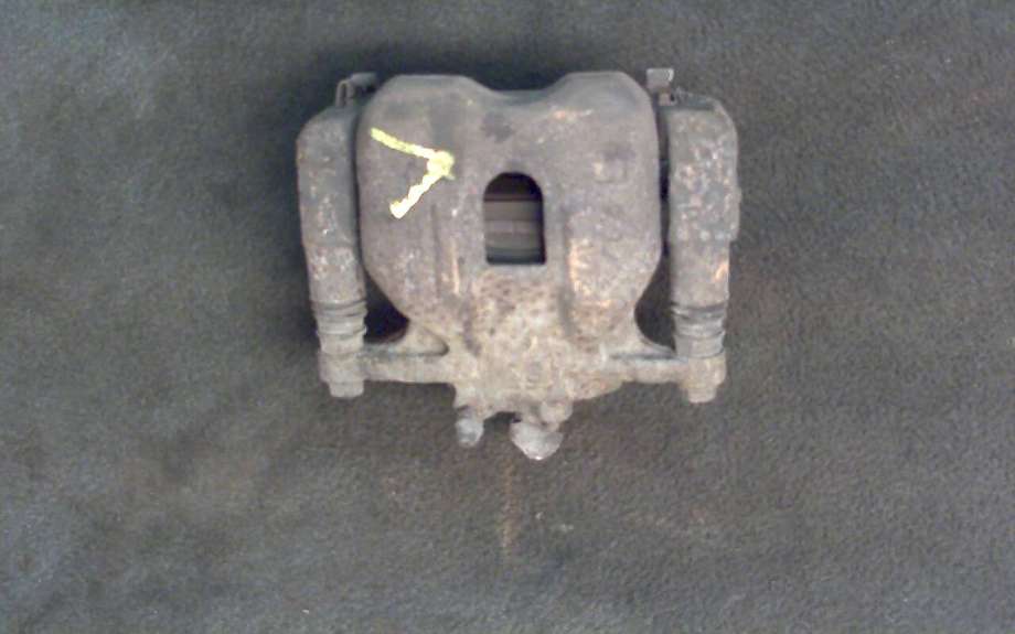 Bremsecaliper venstre foran til Toyota RAV4 1994-2000 (Type I) (TOYOTA|)