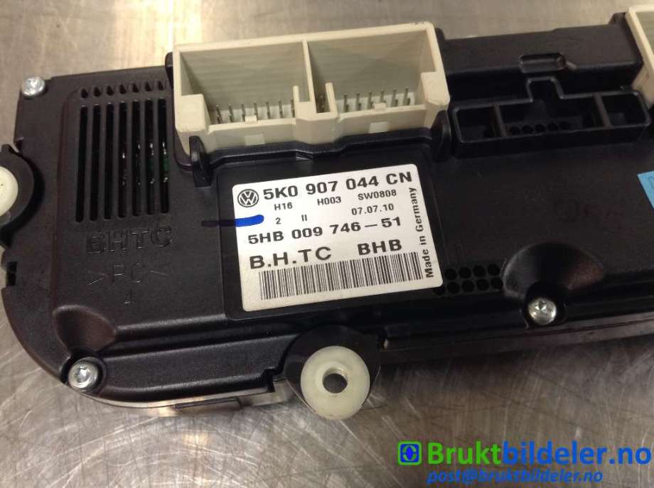 Varmeapparat betjening til VW Touran 2010-2015 (Type I, Fase 3)  (VOLKSWAGEN|5K0 907 044 CN|5HB 009 746-51|)