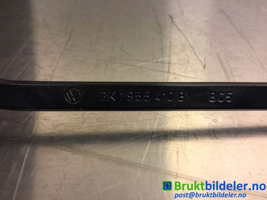 Viskerarmer frontrute til VW Caddy 2010-2015 (Type III, Fase 2) (VOLKSWAGEN|2K1 955 410 B|)