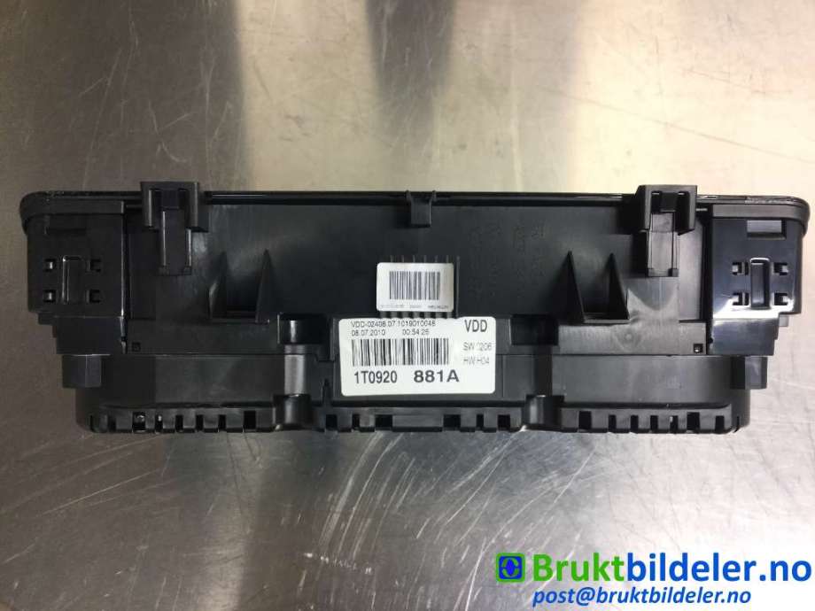 Instrumentpanel til VW Touran 2010-2015 (Type I, Fase 3) (VOLKSWAGEN|1T0 920 881 A|)