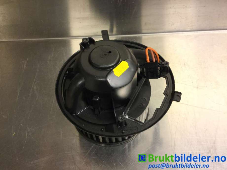 Varmeapparat motor til VW Touran 2010-2015 (Type I, Fase 3)  (VOLKSWAGEN|1K1 820 015 L|N998923D|)