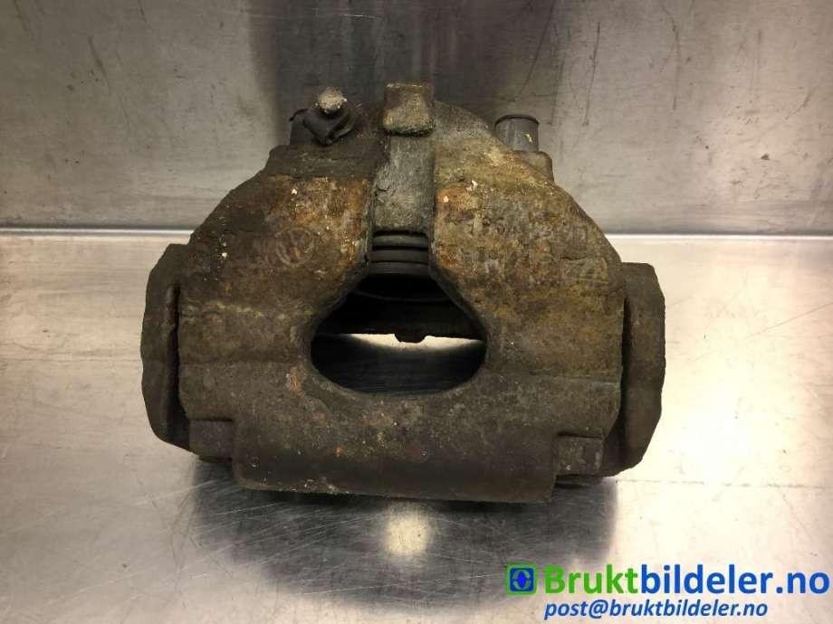 Bremsecaliper høyre foran til VW Transporter / Caravelle, 2009-2015 (Fase 2) (T5) (T5) (VOLKSWAGEN|7H0 615 124 A)
