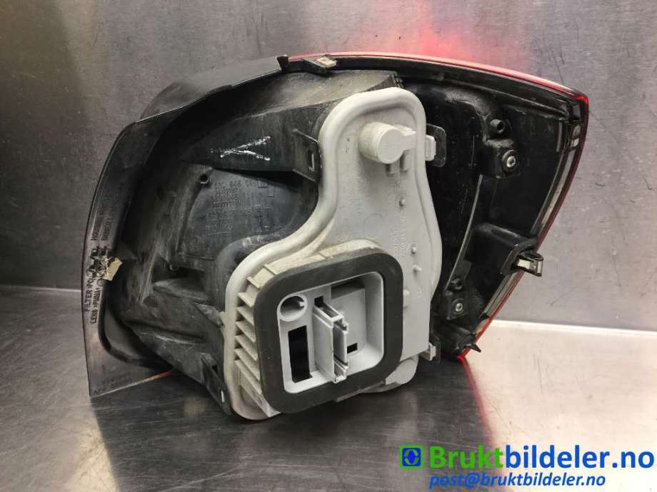 Baklykt venstre til VW Polo 2009-2014 (Type V, Fase 1)  (VOLKSWAGEN|6R0 945 257 A|)