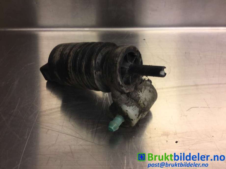 Spylerpumpe foran til Mitsubishi Outlander, 2007-2010 (Type II, Fase 1)  (MITSUBISHI|3043125)
