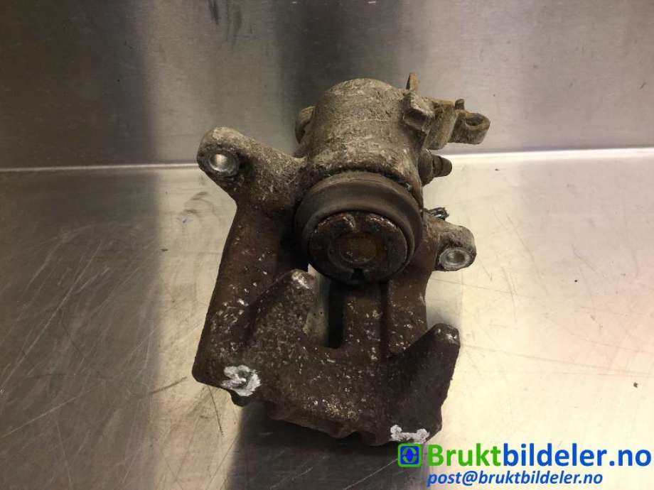 Bremsecaliper høyre bak til VW Golf, Plus/Cross 2009-2013 (Fase 2)  (VOLKSWAGEN|1K0 615 424 J|)