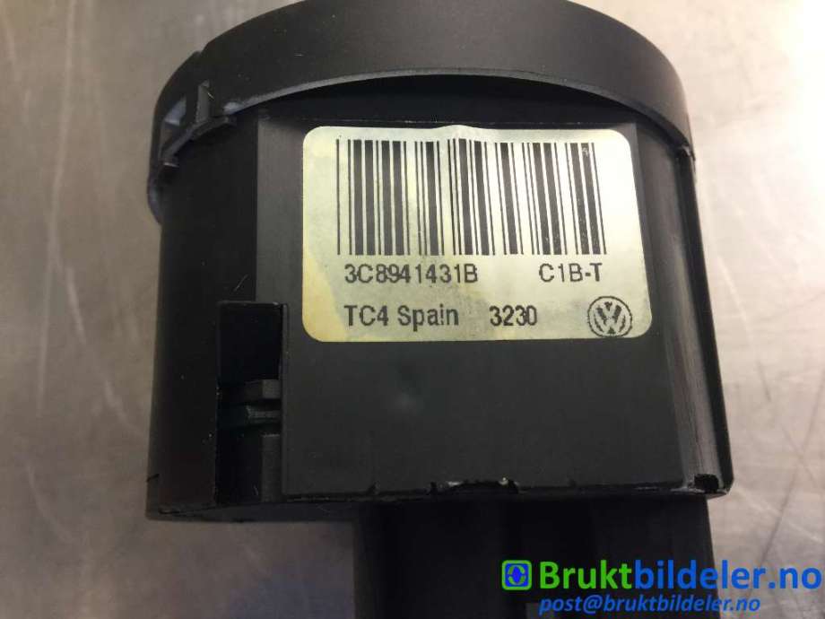 Bryter lys til VW Golf, Plus/Cross 2009-2013 (Fase 2) (VOLKSWAGEN|3C8 941 431 B|)