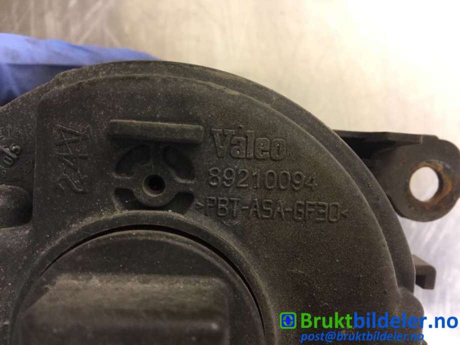 Tåkelykt venstre foran til Suzuki Grand Vitara 2005-2015 (Type III)  (SUZUKI||89210094)