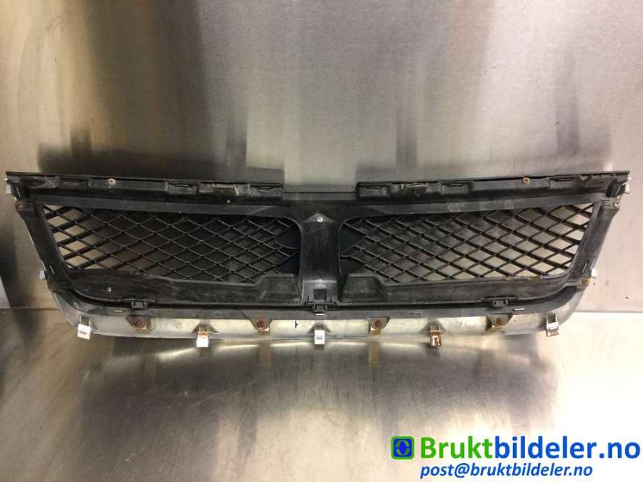 Grill til Suzuki Grand Vitara 2005-2015 (Type III) (SUZUKI|71743-65J0|)