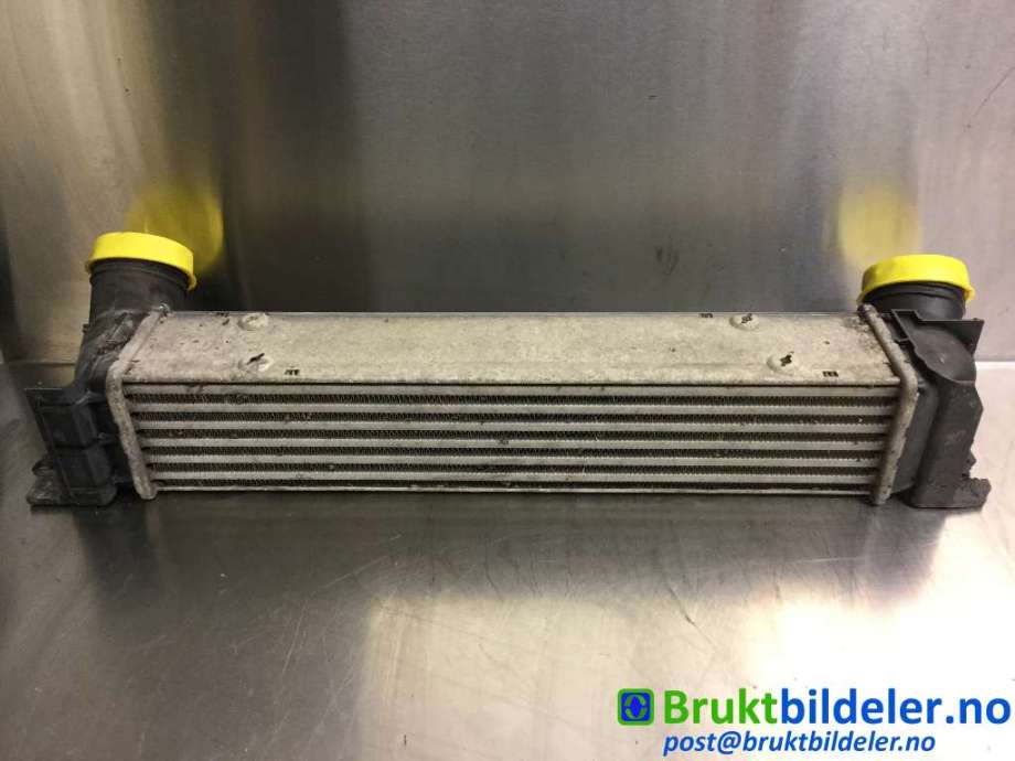 Intercooler til BMW 3-Serie 2005-2011 (E90/E91/E92/E93) (E90/E91/E92/E93) (BMW||3093796)