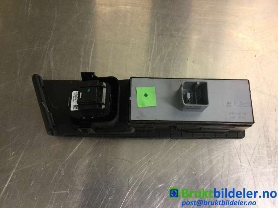 Bryter ruteheis til VW Passat 2011-2015 (B7) (B7) (VOLKSWAGEN|3AB857857A|)
