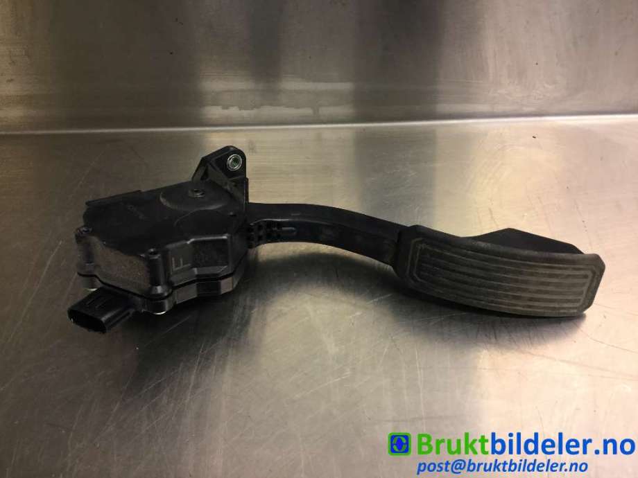 Pedal gass til Toyota RAV4 2006-2009 (Type III, Fase 1) (TOYOTA|78110-42010|198800-7270|)