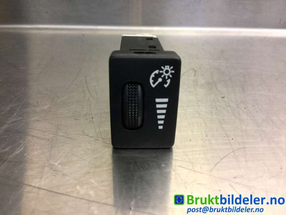 Bryter diverse til Toyota RAV4, 2006-2009 (Type III, Fase 1)  (TOYOTA|)