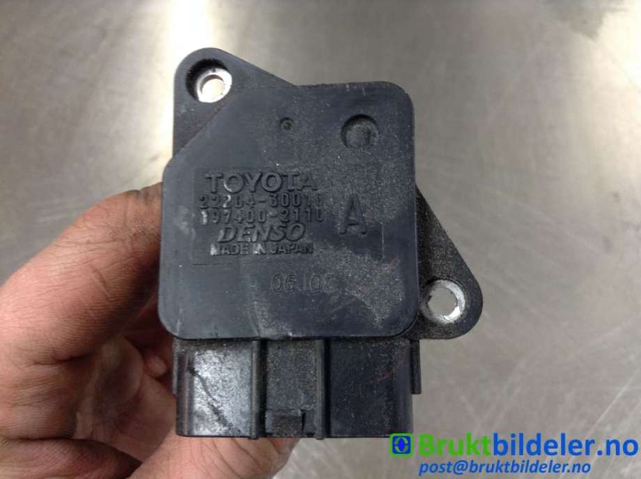 Luftmengde/luftmassemåler til Toyota RAV4 2006-2009 (Type III, Fase 1) (TOYOTA|22204-30010|197400-2110|)