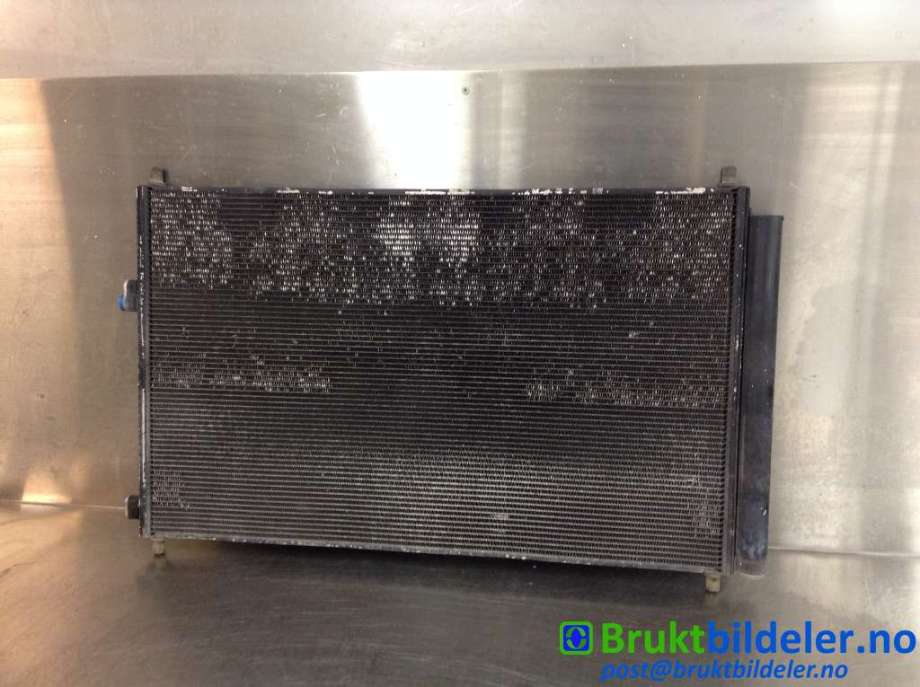 Aircondition radiator til Toyota RAV4, 2006-2009 (Type III, Fase 1)  (TOYOTA|88460-42100)