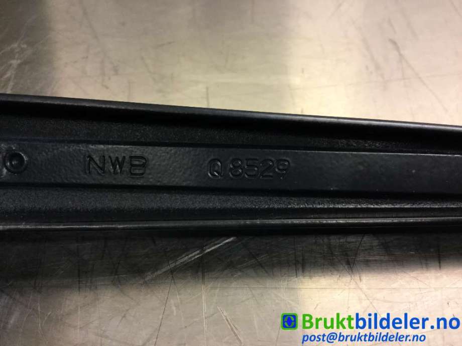 Viskerarmer frontrute til Nissan Qashqai 2014-2021 (Type II)  (NISSAN||Q8529)