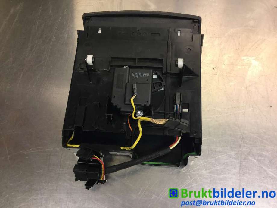 Bilstereo til Mercedes E-Klasse 2006-2009 (Fase 2) (W211) (W211) (MERCEDES|A211 680 05 52|)