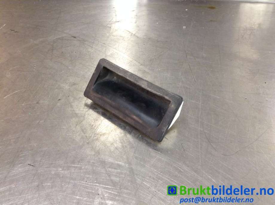 Bakluke/bakdør håndtak til VW Passat, 2011-2015 (B7) (B7) (VOLKSWAGEN|5N0 827 566 T)