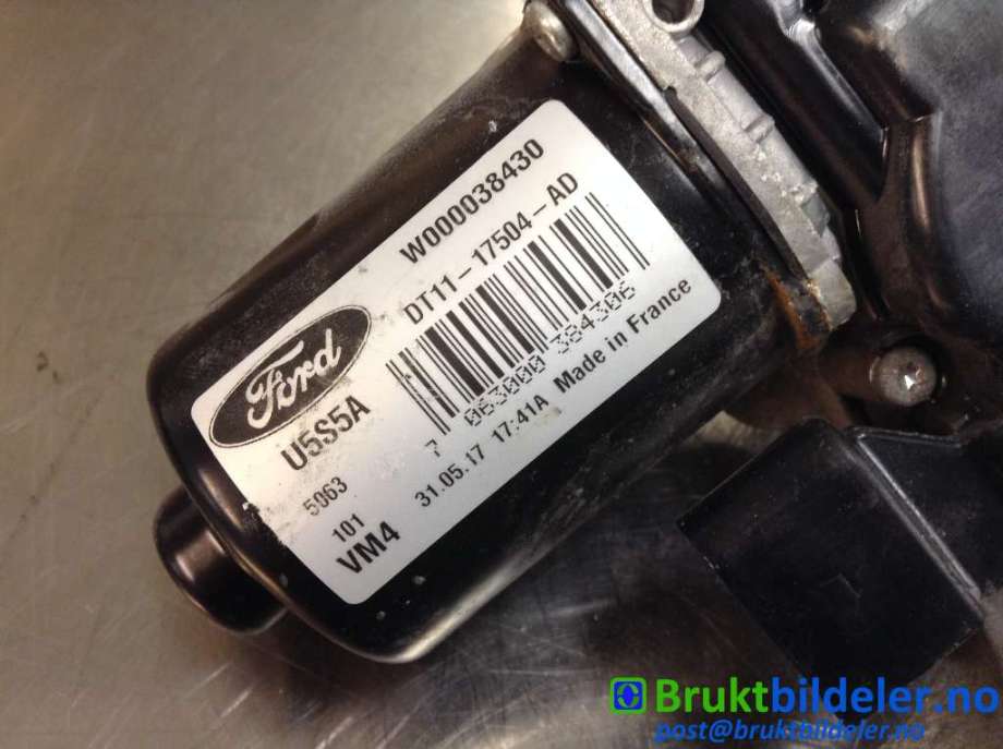 Viskermotor frontrute til Ford Transit Connect 2013-2018 Type II, Fase 1  (FORD|DT11-17504-AD|W000038430|)