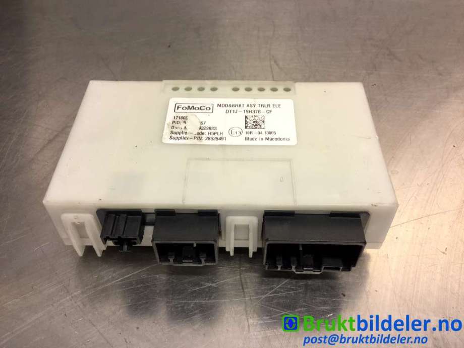 Styreenhet hengerfeste til Ford Transit Connect, 2013-2018 Type II, Fase 1  (FORD|DT1J-19H378-CF)