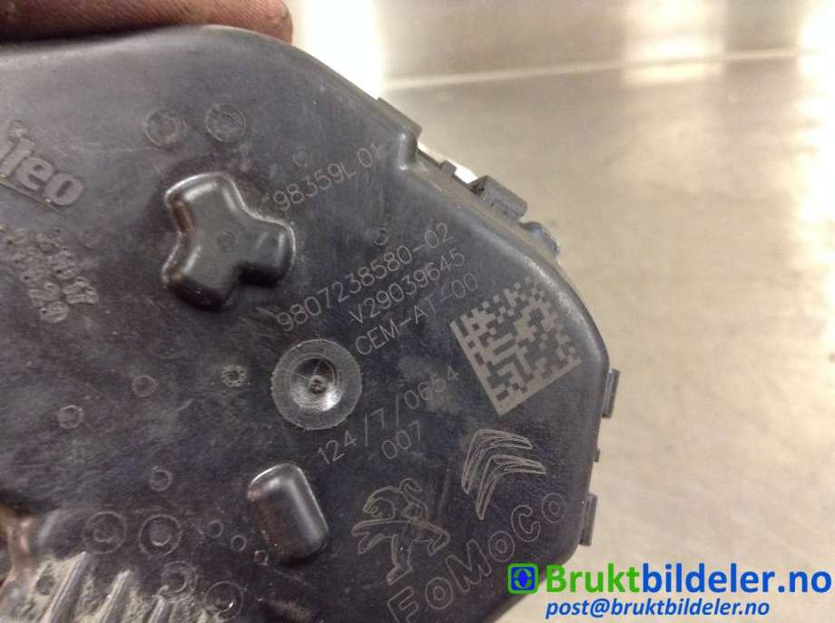 Spjeldhus til Ford Transit Connect 2013-2018 Type II, Fase 1 (FORD|9807238580-02|V29039645|)