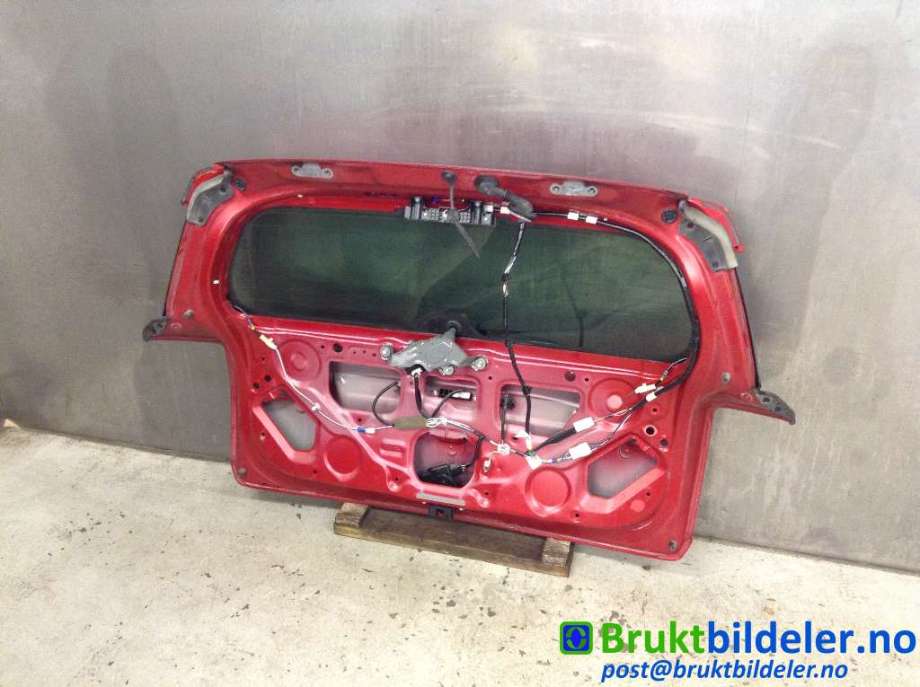 Bakluke combi til Toyota Urban Cruiser 2009-2014 (TOYOTA|67005-52B30|)
