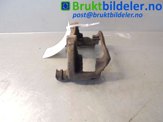 Bremsecaliper brakett til Škoda Roomster, 2006-2010 (Fase 1)  (SKODA|)