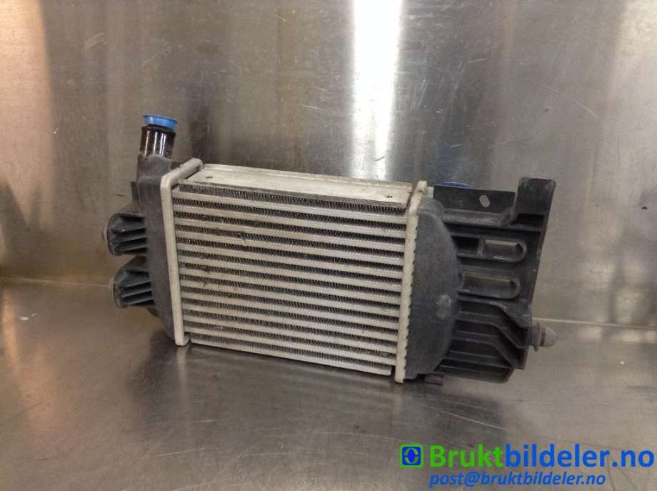 Intercooler til Toyota Urban Cruiser, 2009-2014  (TOYOTA|)