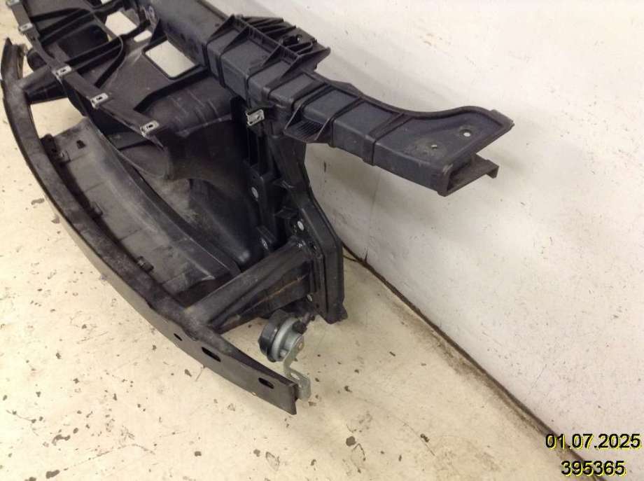 Frontplate til BMW 1-Serie 2004-2011 (E81/E82/E87/E88) (E81/E82/E87/E88) (BMW|51 64 7 193 192|)