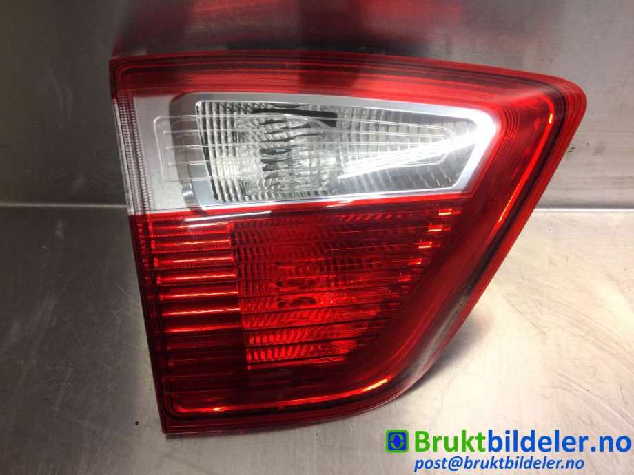 Baklykt venstre indre til Ford C-Max, 2010-2015 (Type II, Fase 1)  (FORD|AM51-13A603-BE)