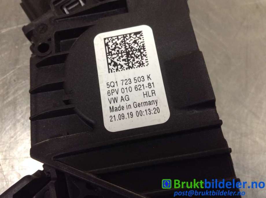 Pedal gass til Škoda Superb 2015-->> (Type III) (SKODA|5Q1 723 503 K|6PV 010 621-81|)