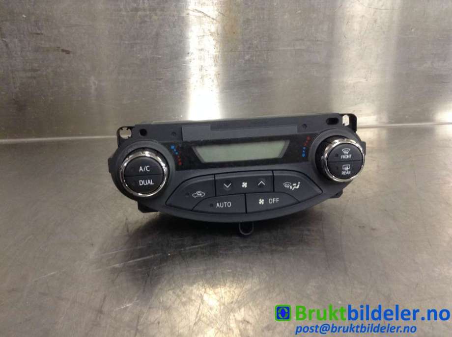 Varmeapparat betjening til Toyota Yaris, 2014-2020 (Type III, Fase 2) (TOYOTA|55900-0D340)