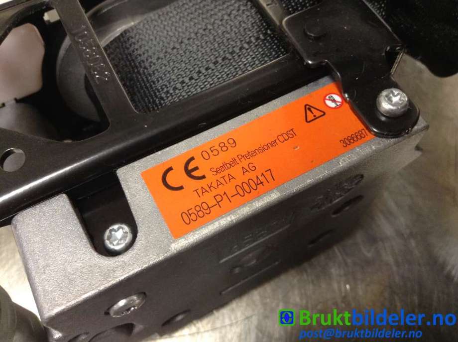 Sikkerhetsbelte foran høyre til Toyota Yaris 2014-2020 (Type III, Fase 2)  (TOYOTA||0589-P1-0004417)