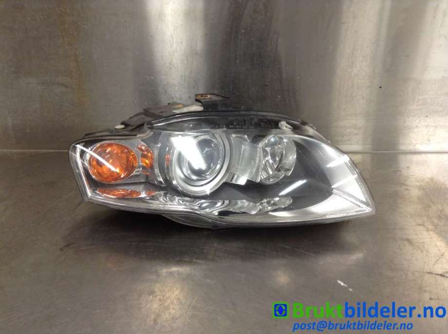 Frontlykt høyre xenon til Audi A4, 2004-2008 (Type III) (B7) (B7) (AUDI|8E0 941 004 AM)