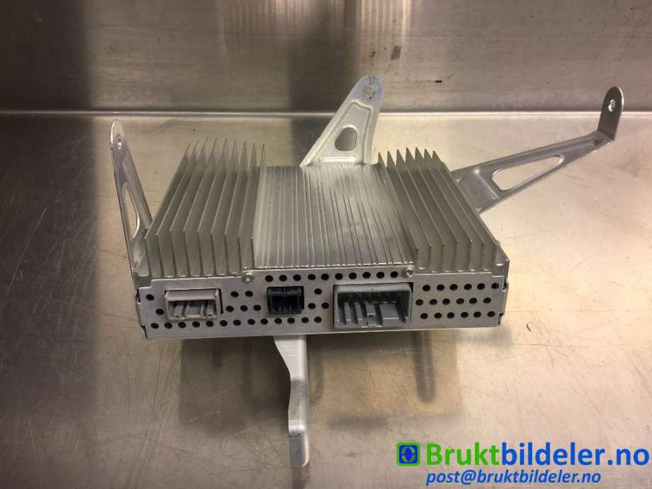 Bilstereo forsterker til Tesla Model 3 2018-2023 (Fase 1) (TESLA|1079748-00-E|)