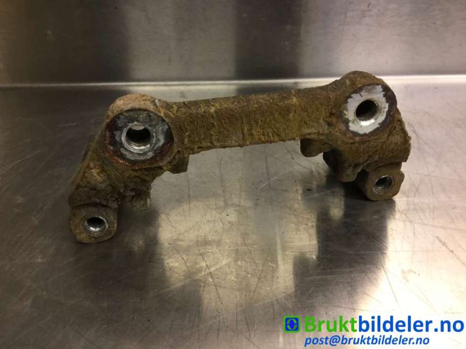 Bremsecaliper brakett til Toyota Yaris 2014-2020 (Type III, Fase 2) (TOYOTA|47821-0D020|)