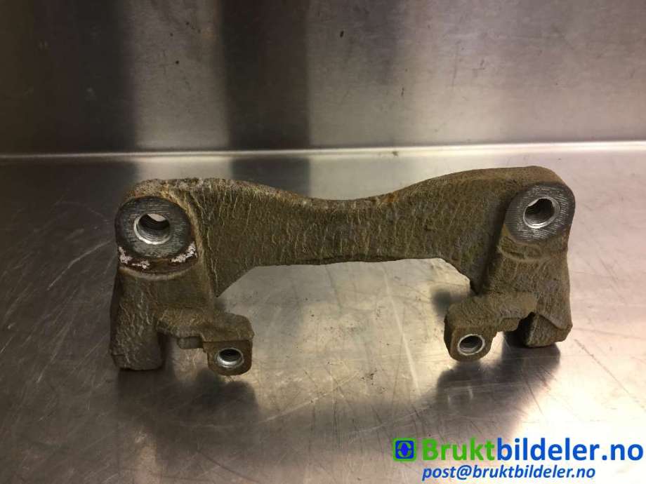 Bremsecaliper brakett til Toyota Yaris 2014-2020 (Type III, Fase 2)  (TOYOTA|47721-0D200|)