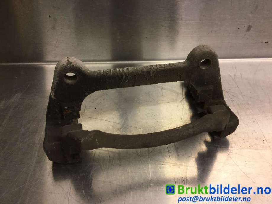 Bremsecaliper brakett til Škoda Octavia 2017-2020 (Type III, Fase 2)  (SKODA|8V0 615 126 A|)