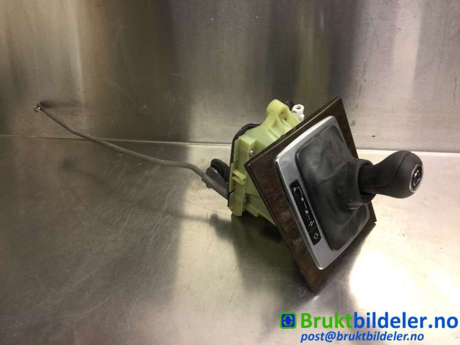Girstang/girvelger automat til Mercedes E-Klasse, 2009-2013 (Fase 1) (W212) (W212) (MERCEDES|A 204 267 63 24)