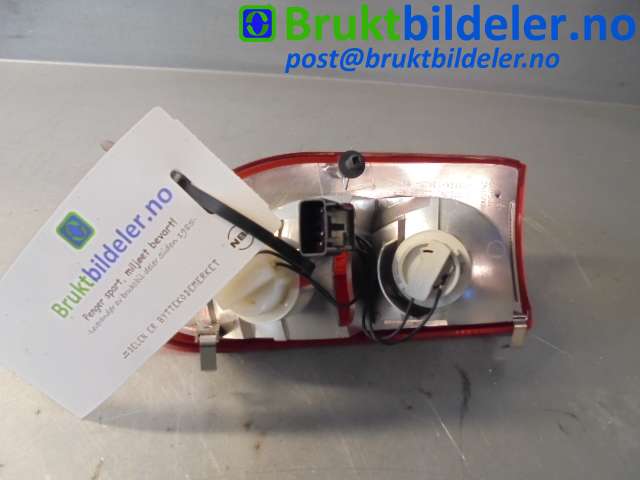 Baklykt venstre indre til Opel Insignia A 2009-2014  (OPEL|VP9TTX-13405-D|)